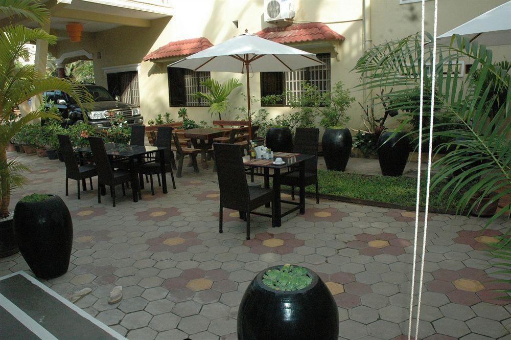 Check Inn Siem Reap Exterior photo