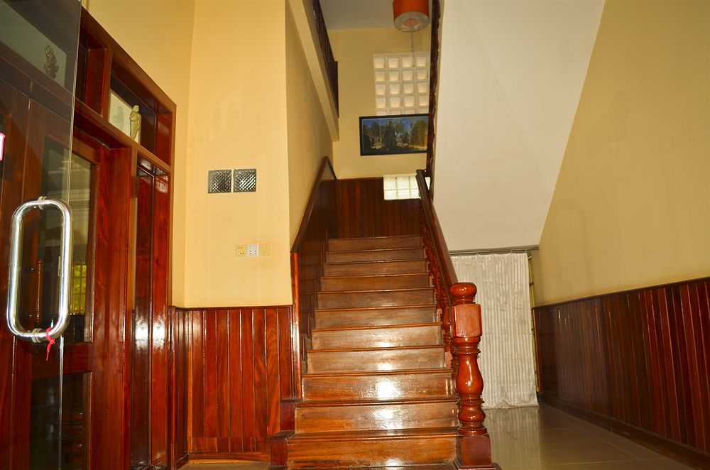 Check Inn Siem Reap Exterior photo