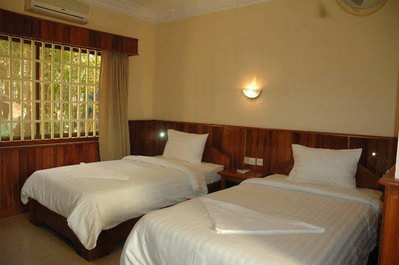 Check Inn Siem Reap Exterior photo